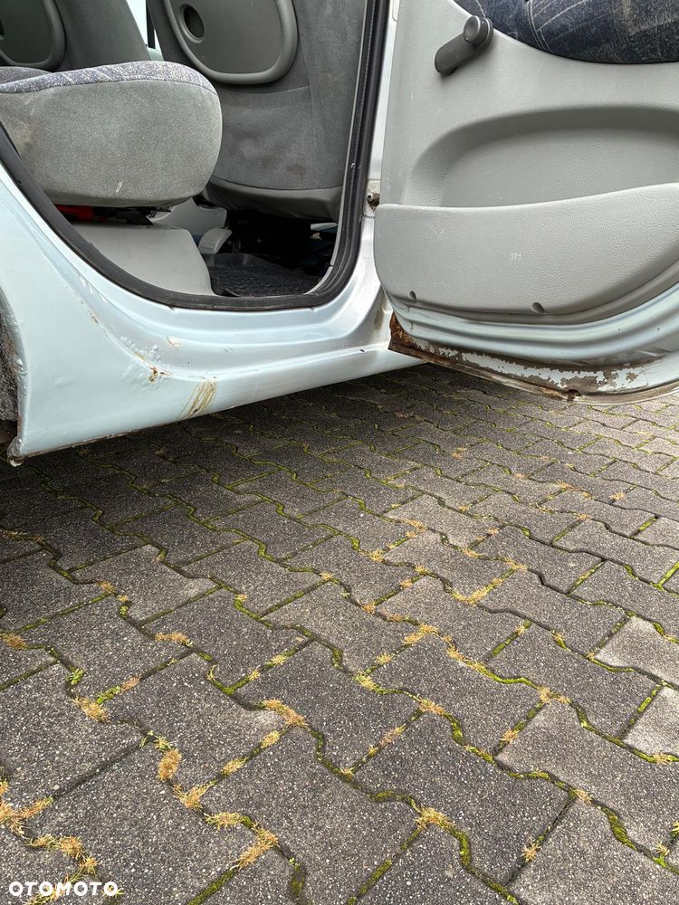 Renault Scenic - 22