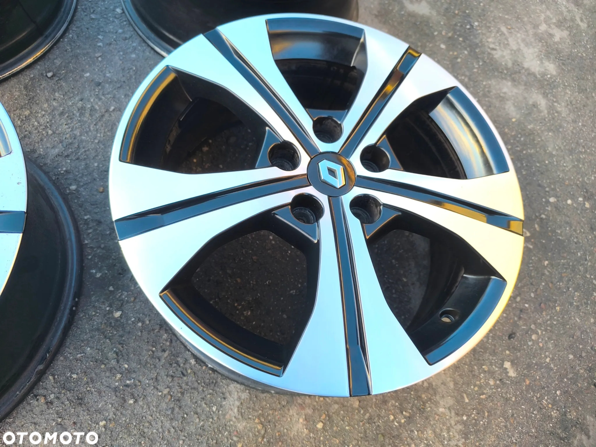 5x114,3 Felgi Aluminiowe Alufelgi 17 Koła RENAULT KAPTUR FLUENCE GRAND SCENIC MEGANE III 3 LATITUDE LAGUNA TRAFIC III 3 DACIA DUSTER NISSAN JUKE PRIMERA P12 NV300 Legnica ALU-RAD - 10