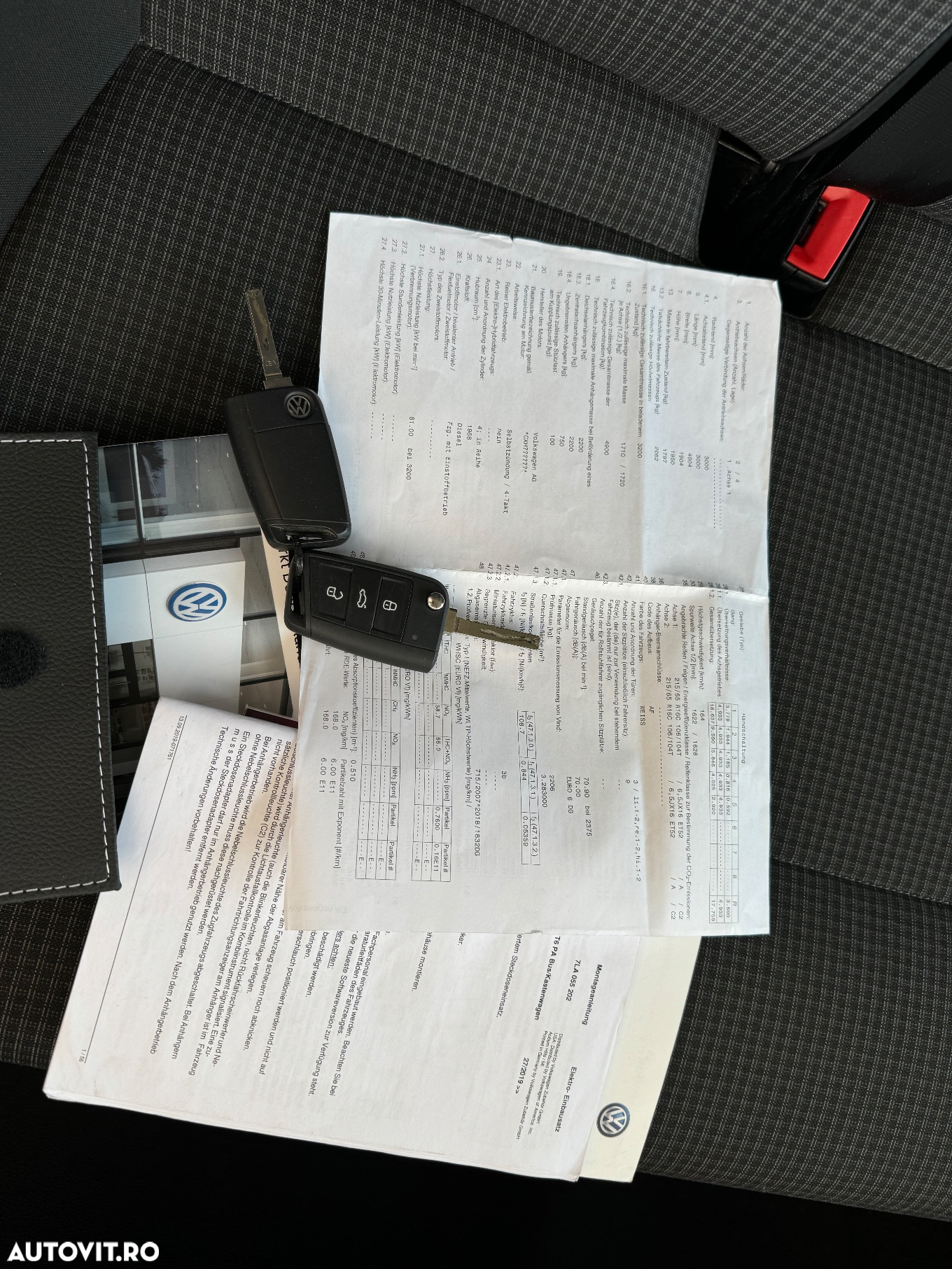 Volkswagen Transporter Kombi T6.1 2.0 TDI 81 kW KR - 32
