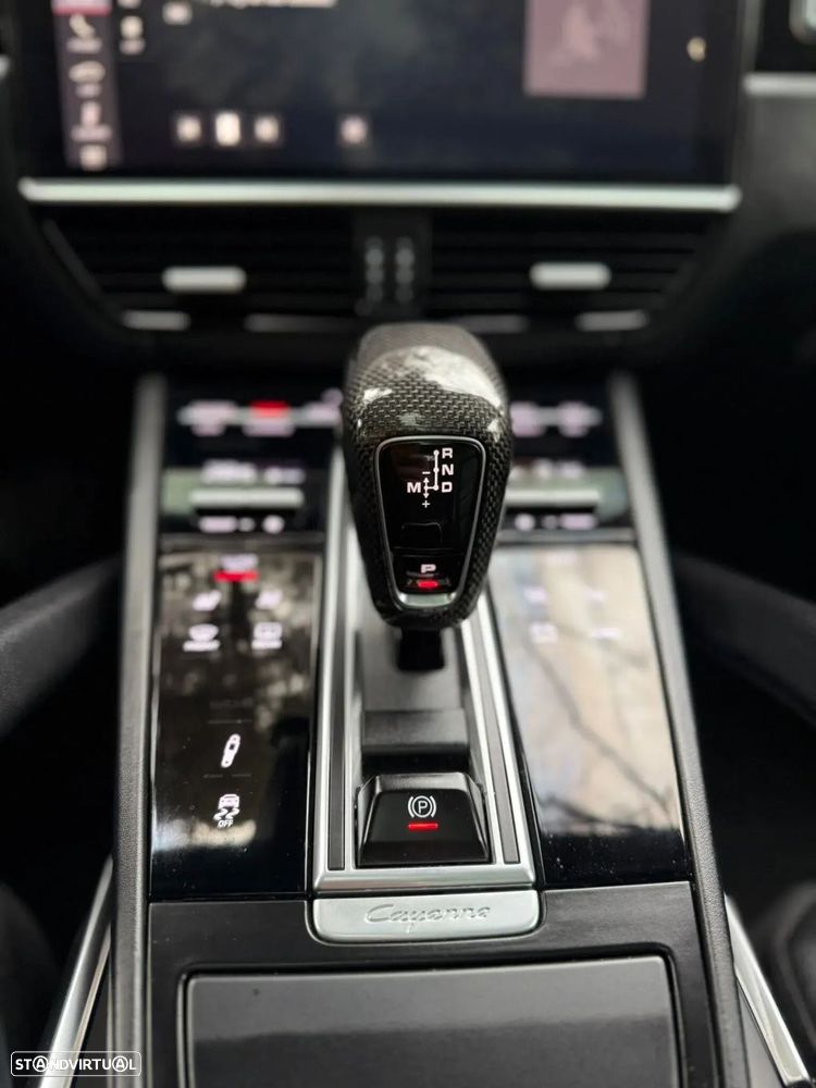 Porsche Cayenne - 19