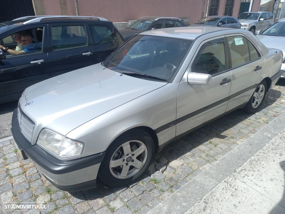 Mercedes-Benz C 220 - 1
