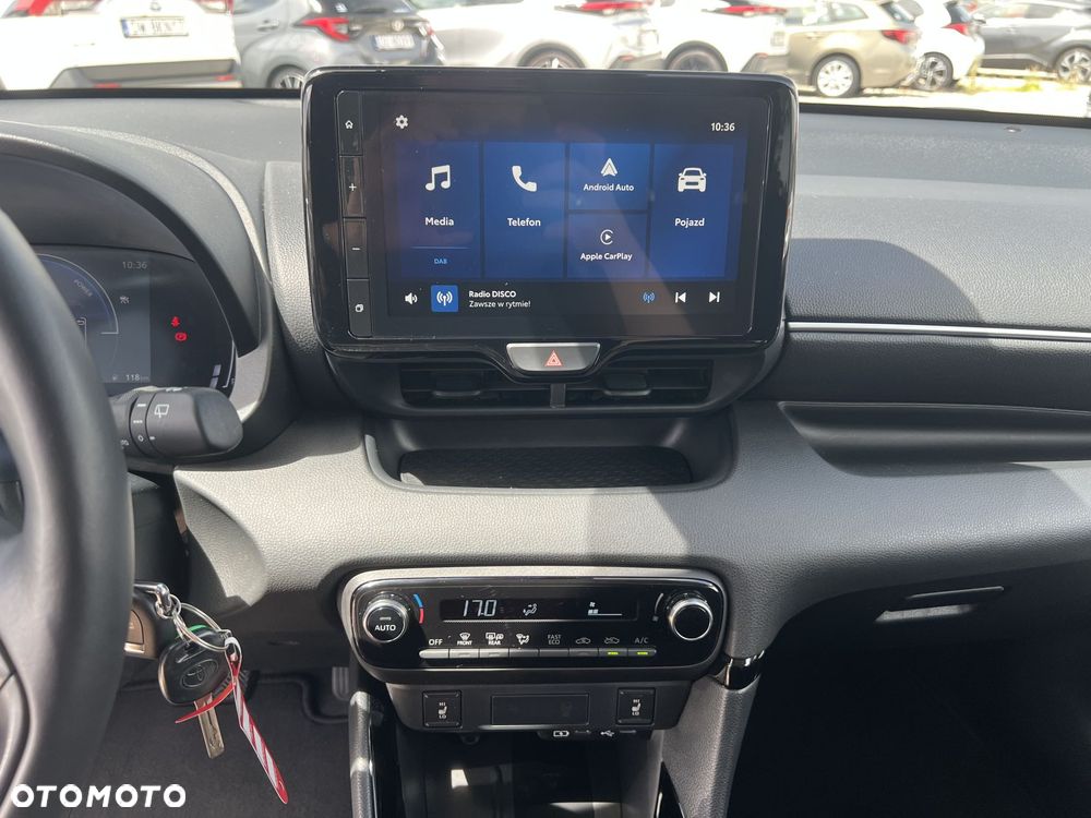 Toyota Yaris Hybrid 1.5 Style - 18