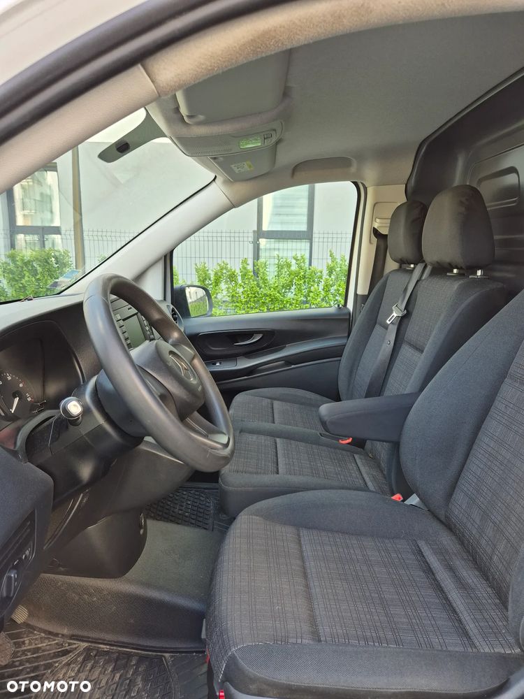 Mercedes-Benz Vito - 23