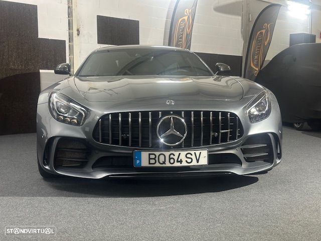 Mercedes-Benz AMG GT R - 4