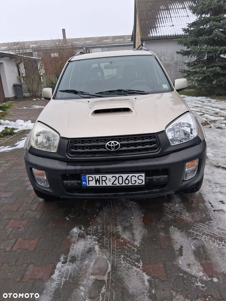 Toyota RAV4 D-4D 4x4 - 2