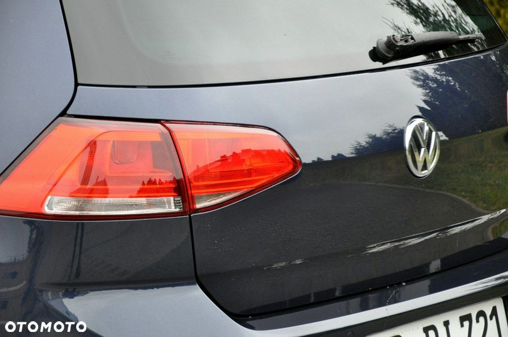 Volkswagen Golf - 16