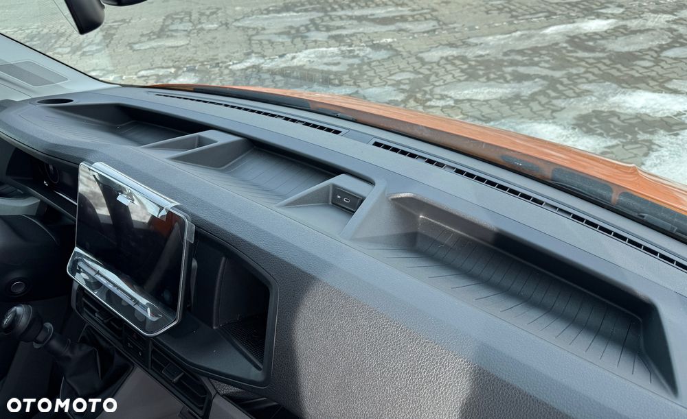 Volkswagen Crafter - 27