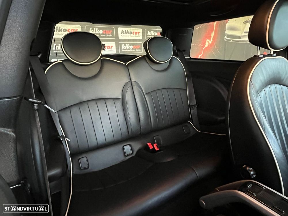 MINI 3 Portas Cooper D - 40