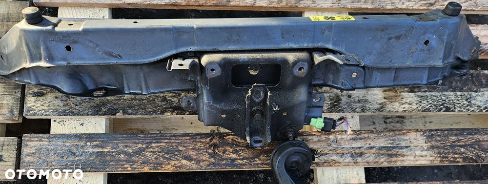 Nissan Note I E11 belka wzmocnienie przednie górne przód - 1