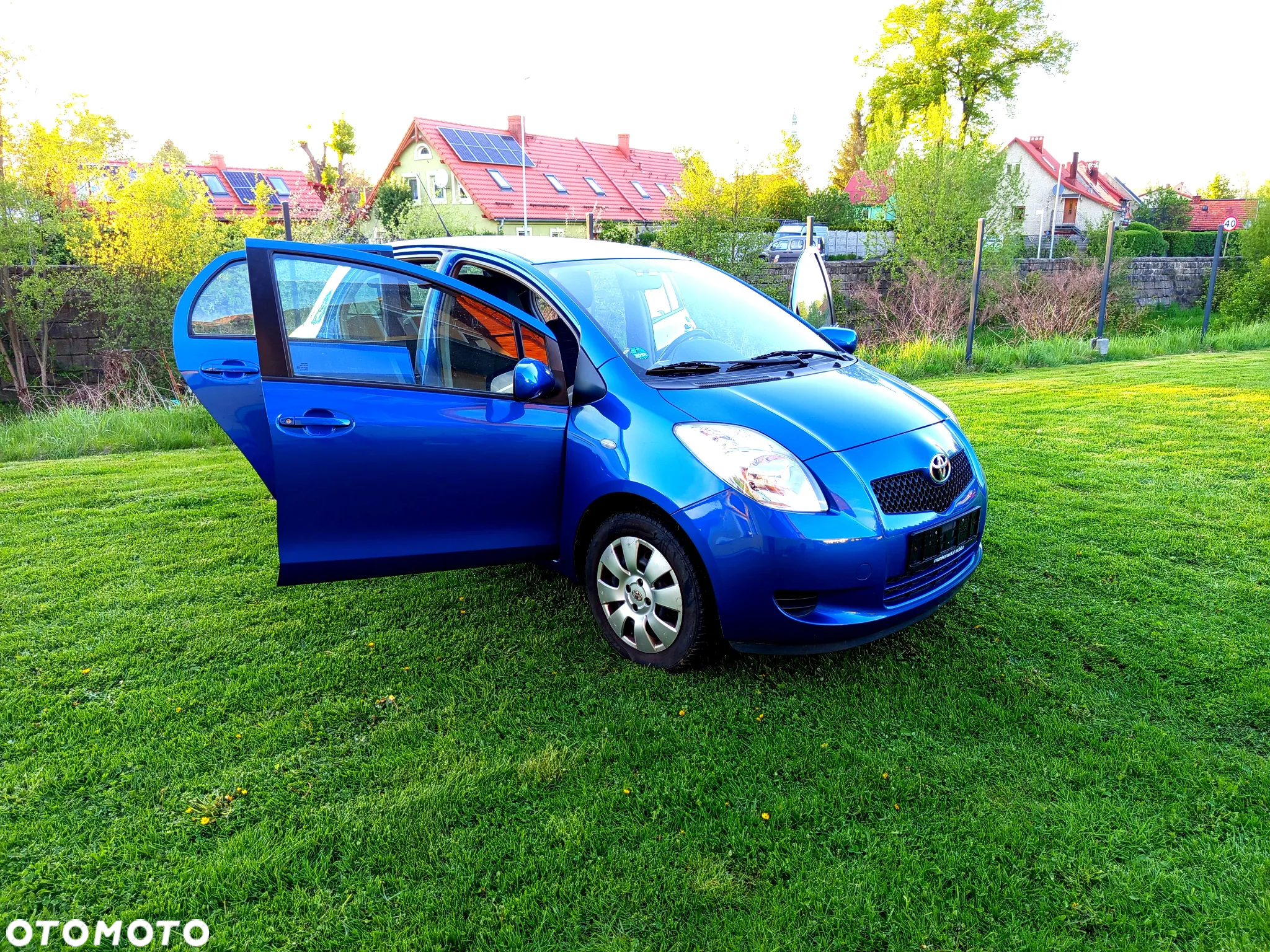 Toyota Yaris 1.3 Luna A/C - 13