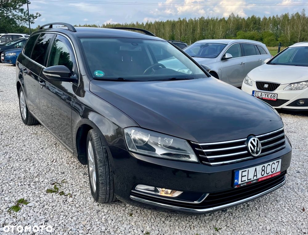 Volkswagen Passat Variant 2.0 Blue TDI DSG SCR Comfortline - 4