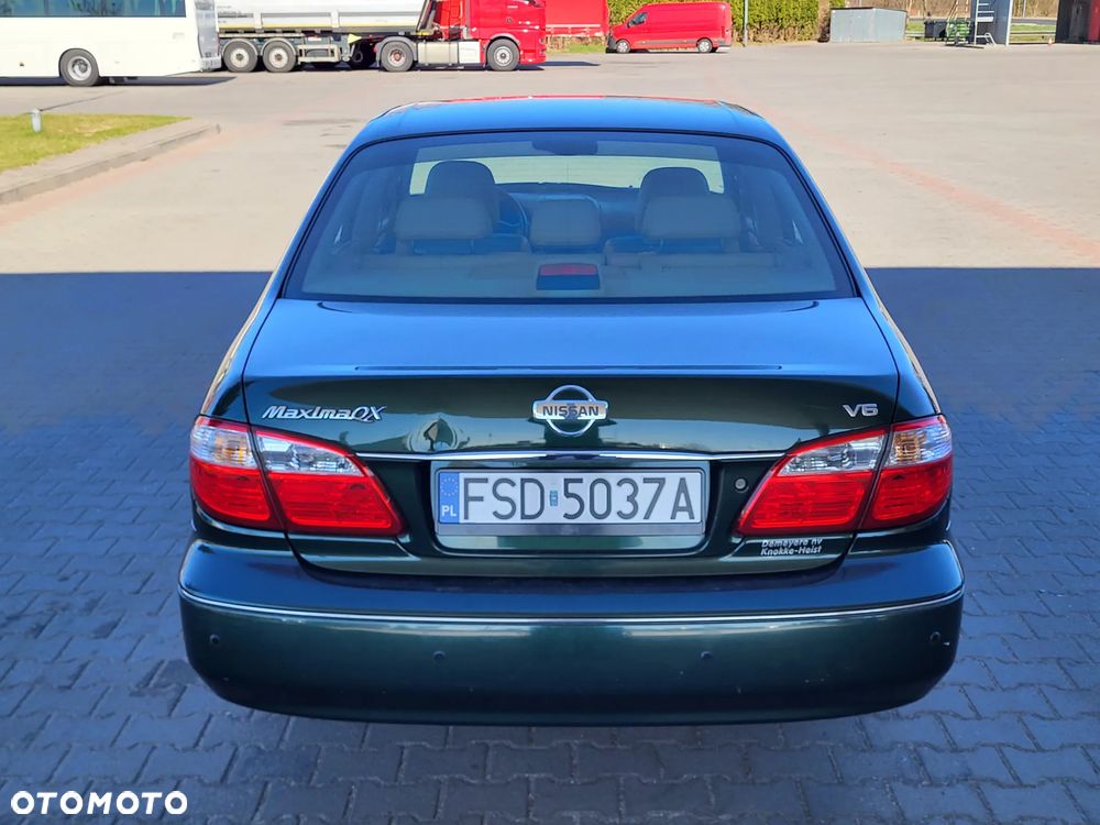 Nissan Maxima 2.0 Elegance - 9