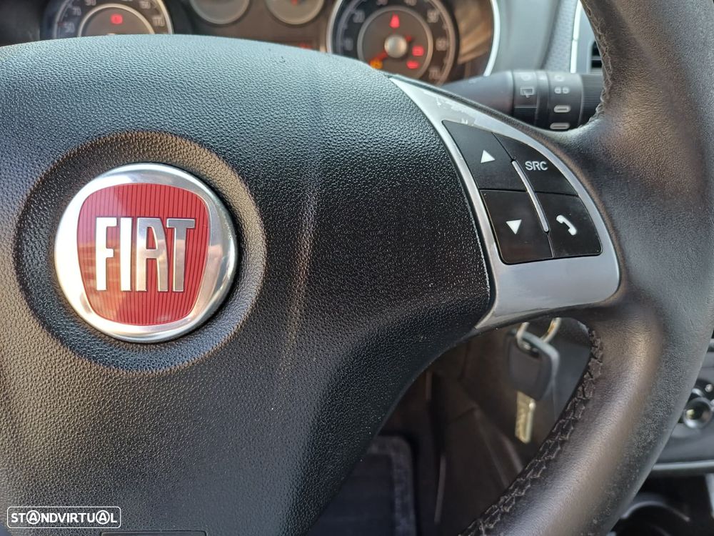Fiat Punto Evo 1.4 Dynamic Style - 25