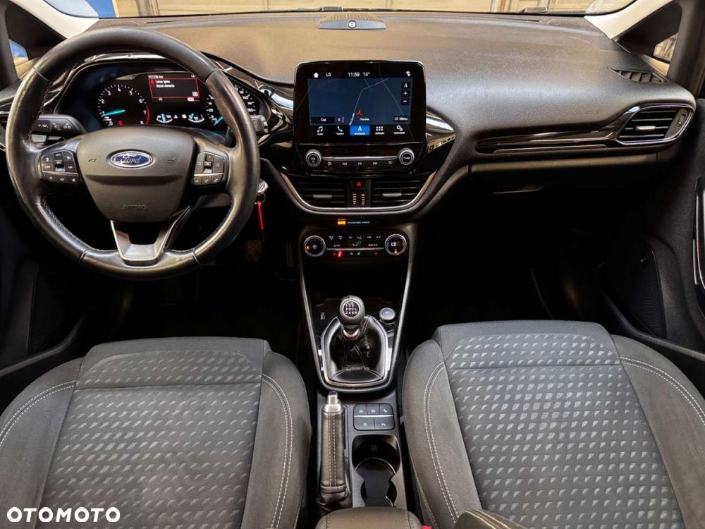 Ford Fiesta - 9