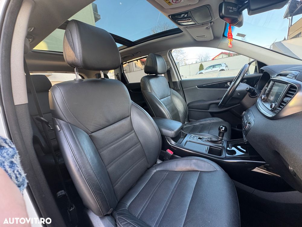 Kia Sorento 2.2 CRDi AWD Aut. Vision - 25