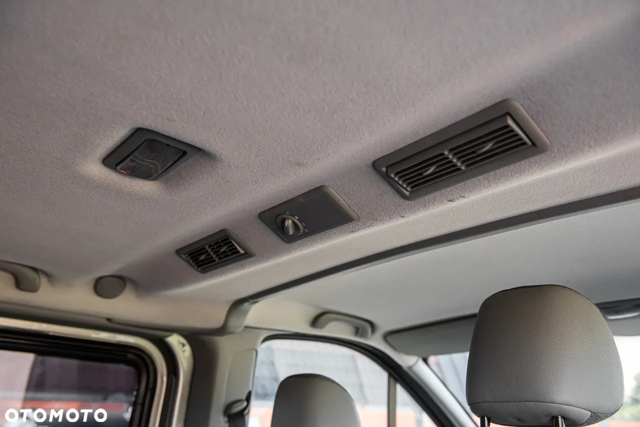 Renault Trafic - 18