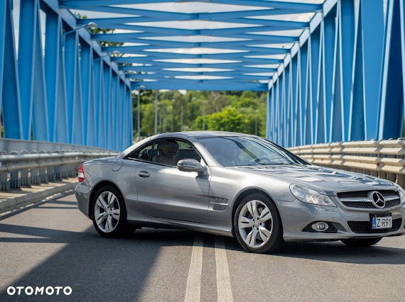Mercedes-Benz SL - 33