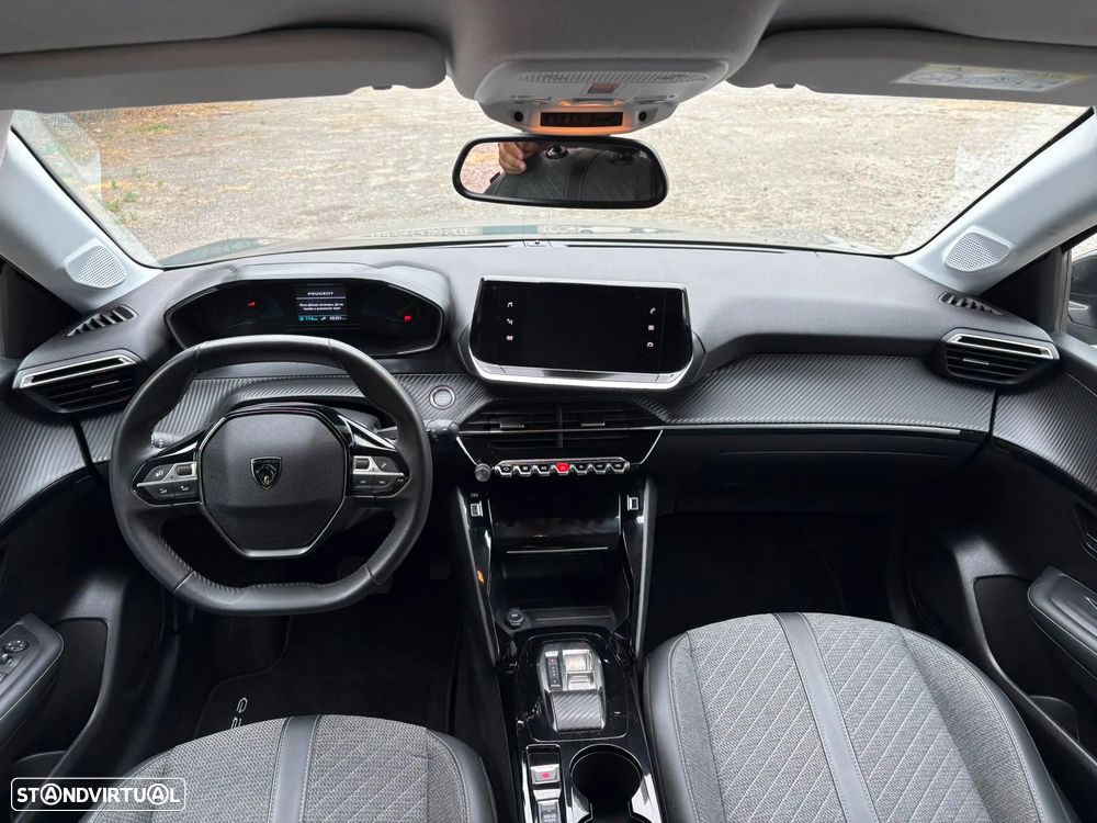 Peugeot e-208 Style - 13