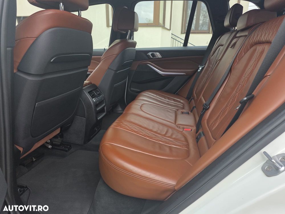 BMW X5 xDrive40i - 17