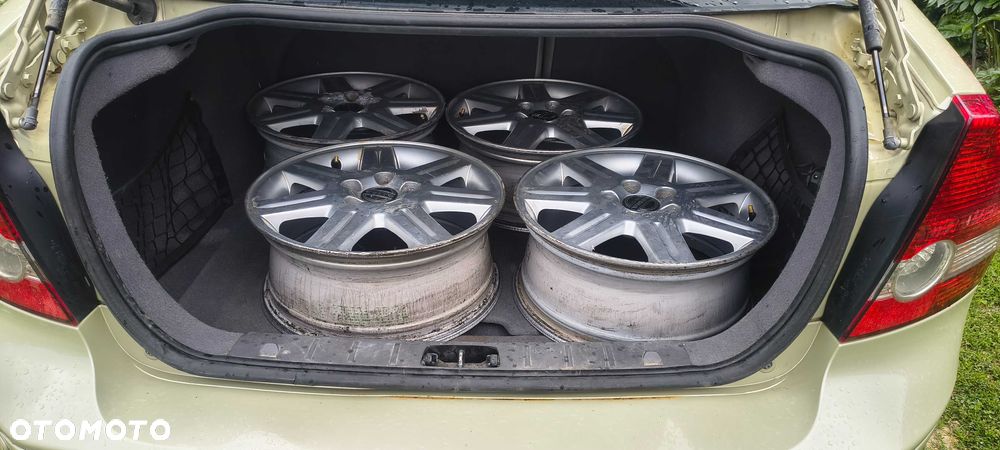 Volvo S40 - 8