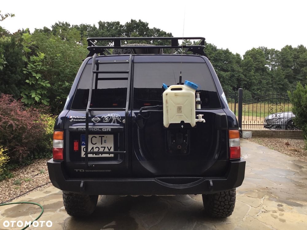 Nissan Patrol - 4