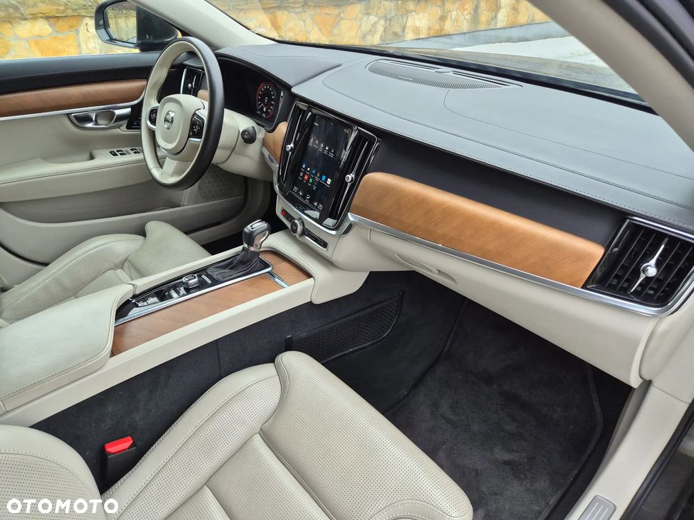 Volvo V90 D4 AWD Geartronic Inscription - 25