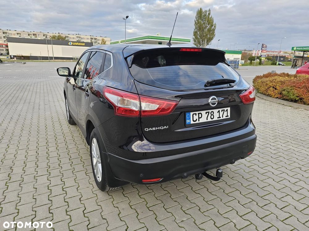 Nissan Qashqai 1.5 dCi N-Connecta - 11