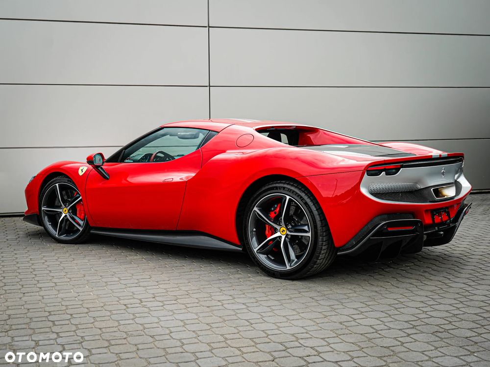 Ferrari 296 GTB - 5