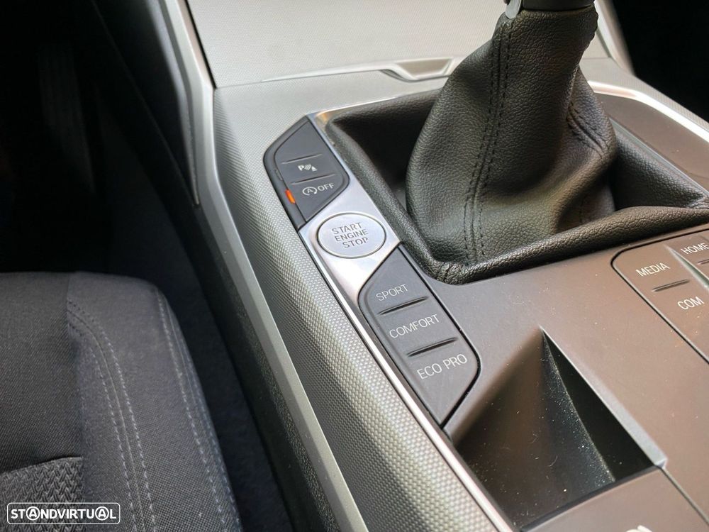 BMW 318 d Advantage - 13