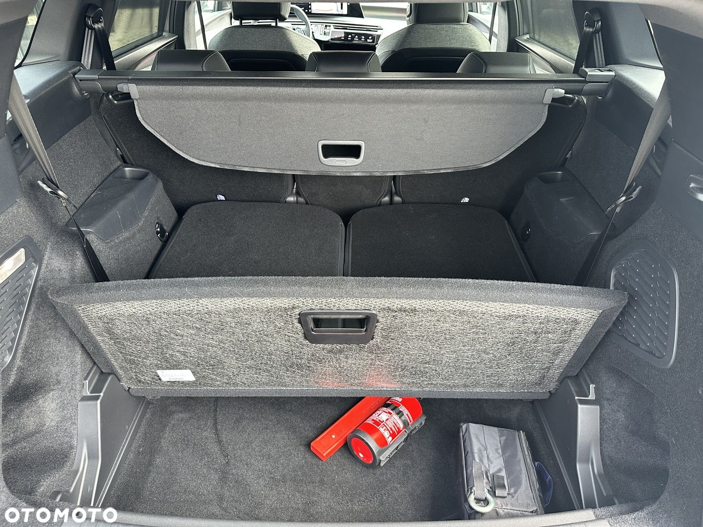 Peugeot 5008 - 24