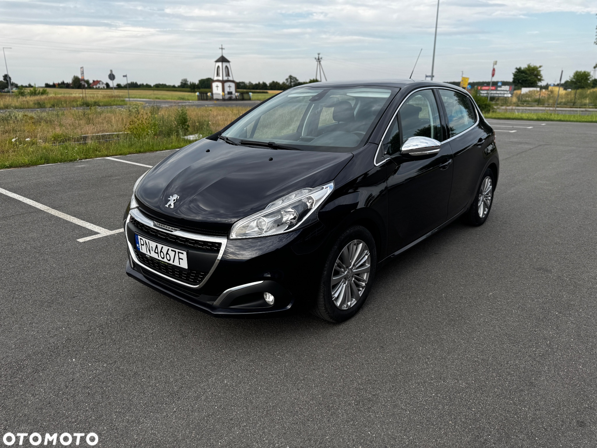 Peugeot 208 1.2 PureTech Allure - 5