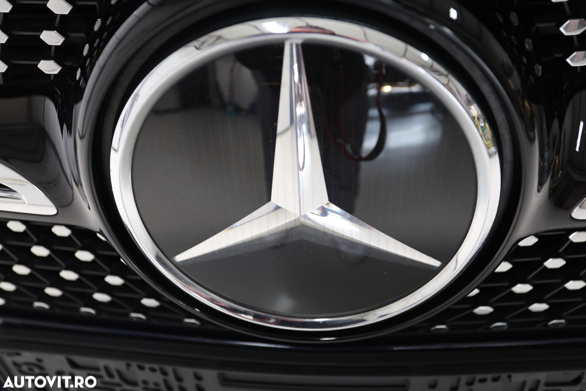 Mercedes-Benz GLE 350 e 4Matic 9G-TRONIC AMG Line - 21