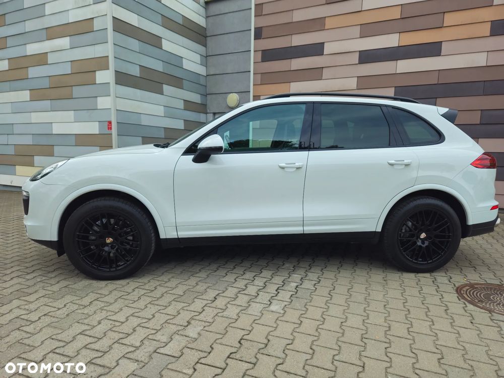 Porsche Cayenne Tiptronic S - 30