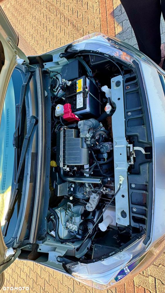 Mitsubishi Space Star 1.2 - 18