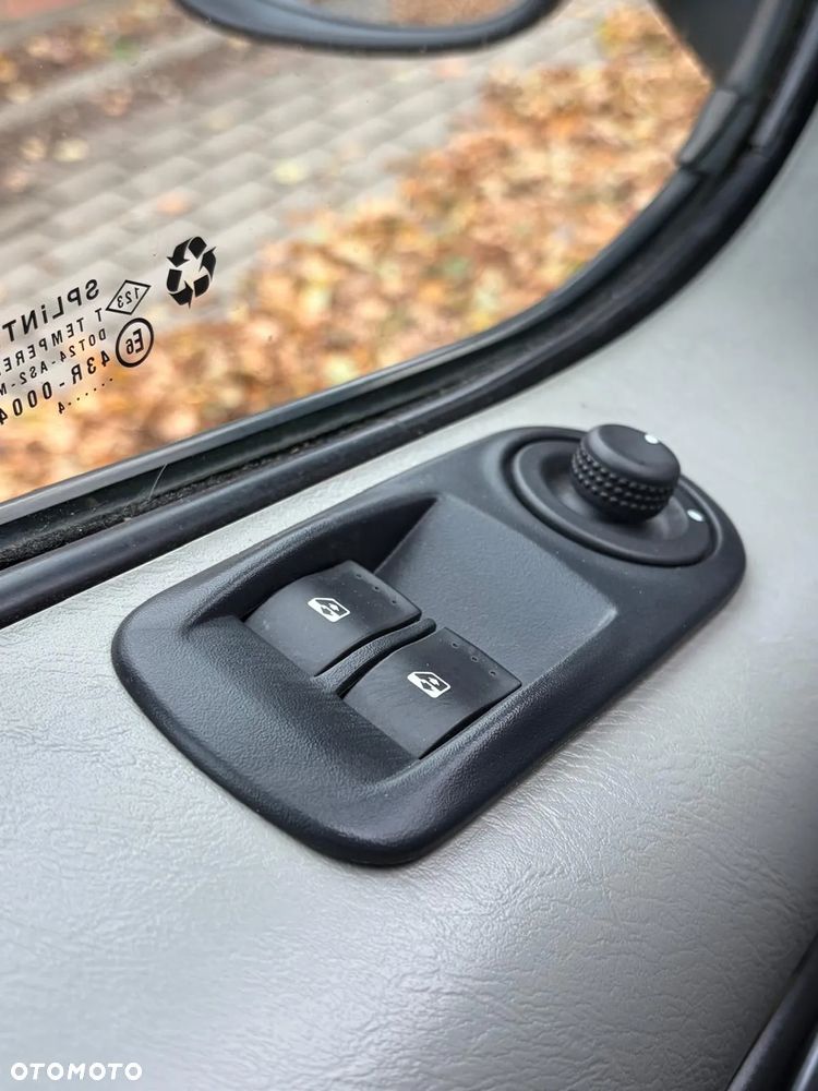 Renault Trafic Grand Passenger Pack Clim - 34