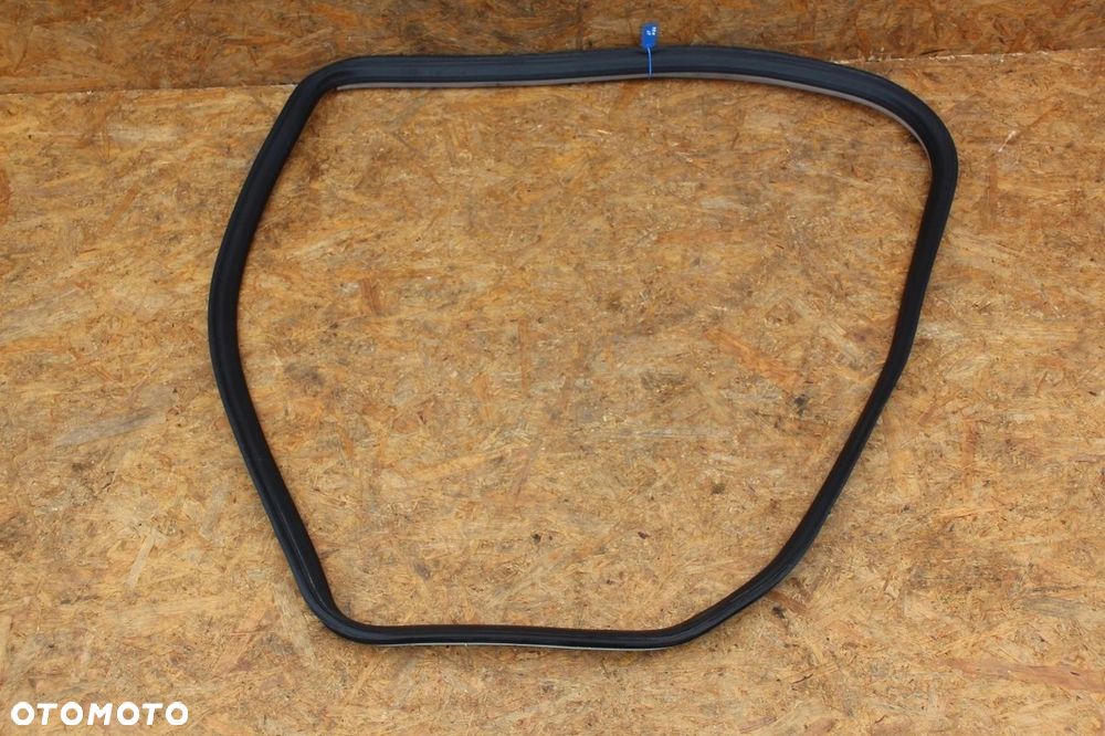 Uszczelka drzwi karoserii SEAT LEON I TOLEDO II Lewy tył czara - 1