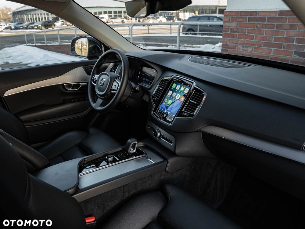 Volvo XC 90 - 23