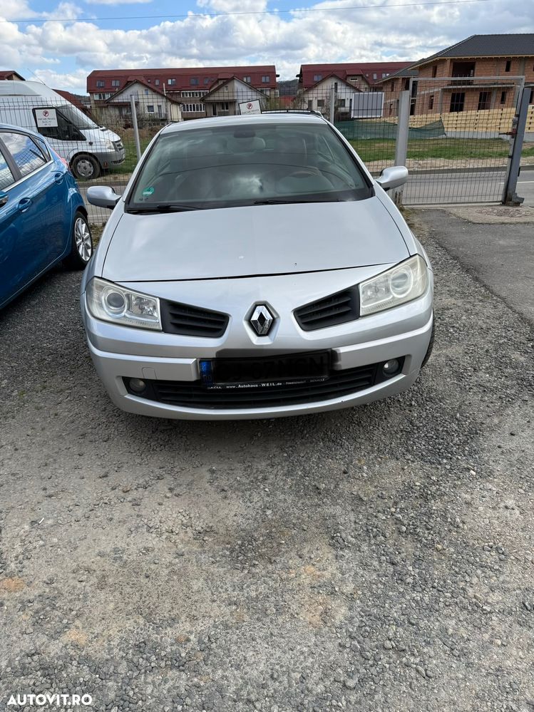 Renault Megane ver-2-0-aut-privilege - 3