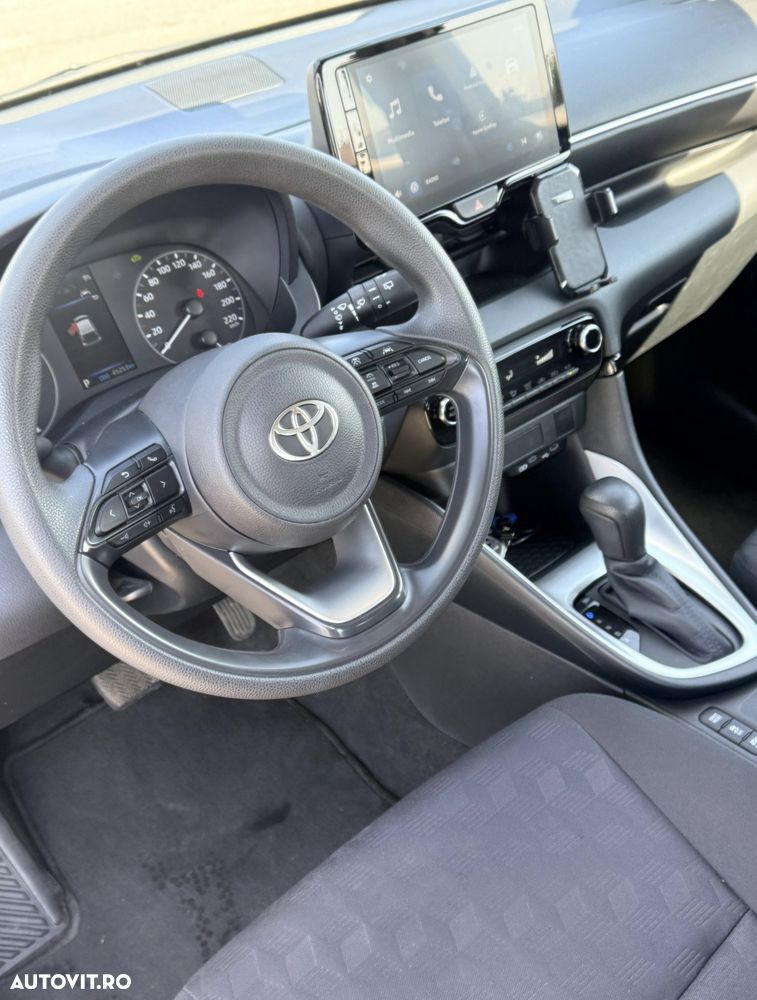 Toyota Yaris 1.5 VVT-i HSD Active - 11