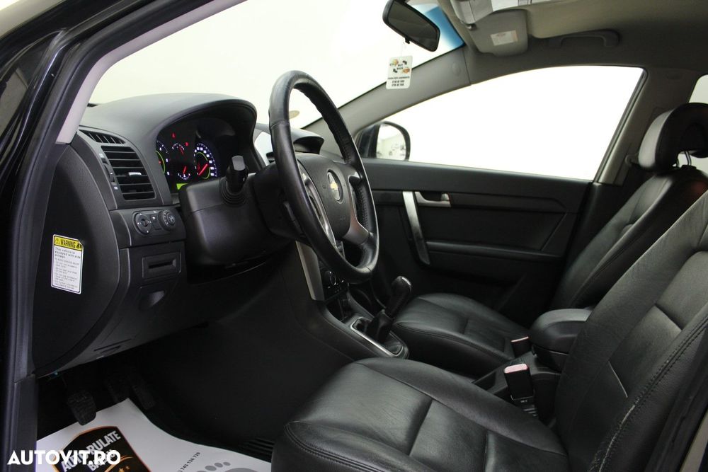 Chevrolet Captiva - 12