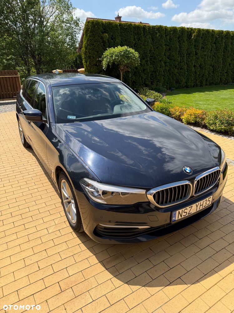 BMW Seria 5 520i Luxury Line - 2
