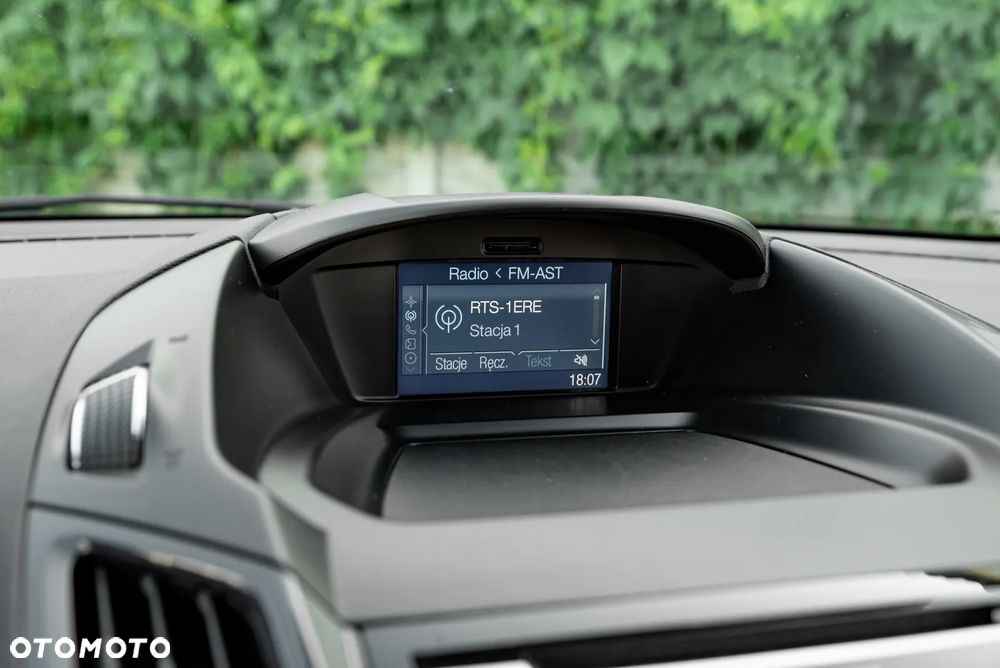 Ford Kuga 2.0 TDCi 4x4 Trend - 35