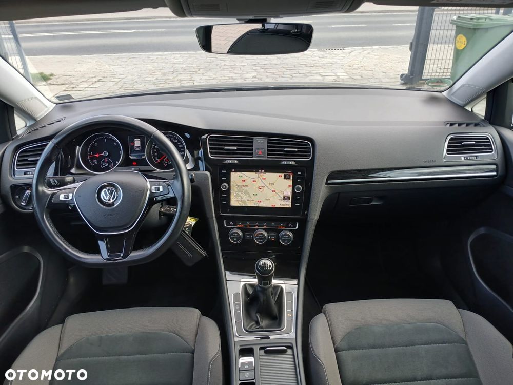 Volkswagen Golf 2.0 BlueTDI Highline - 20