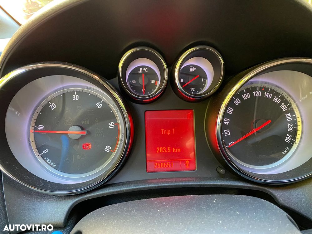 Opel Astra 2.0 CDTI Enjoy - 5
