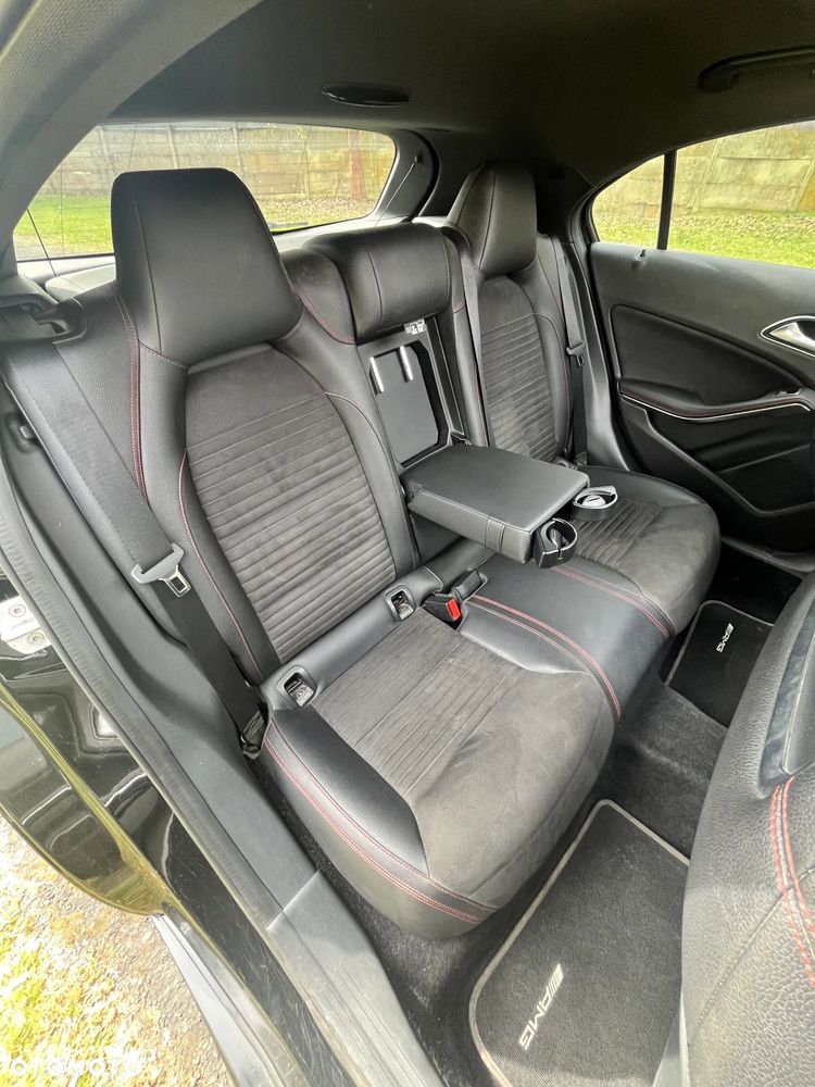 Mercedes-Benz Klasa A 180 CDI 7G-DCT AMG Line - 14