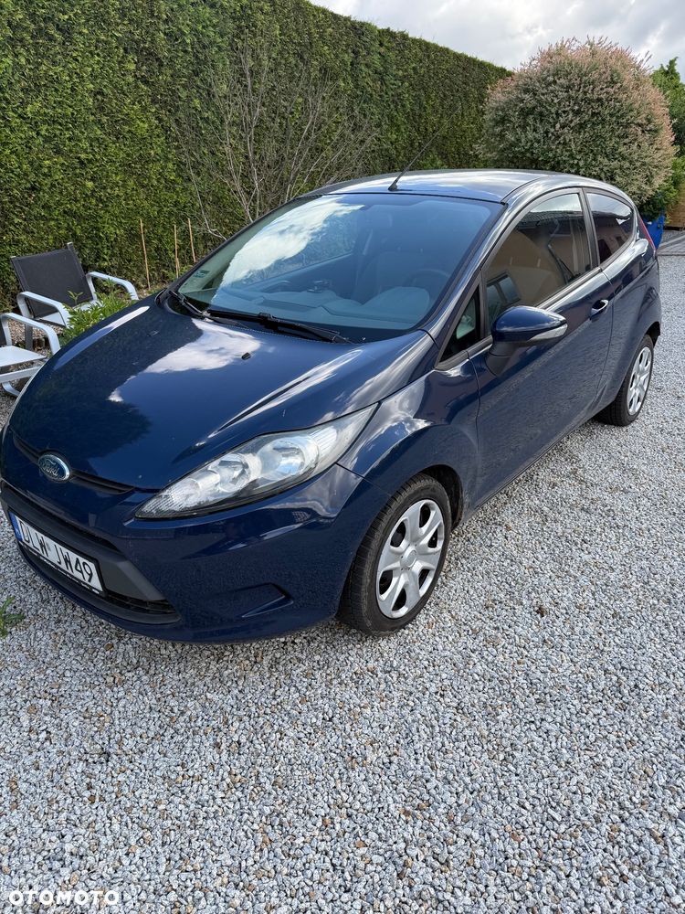 Ford Fiesta 1.25 Ambiente - 1