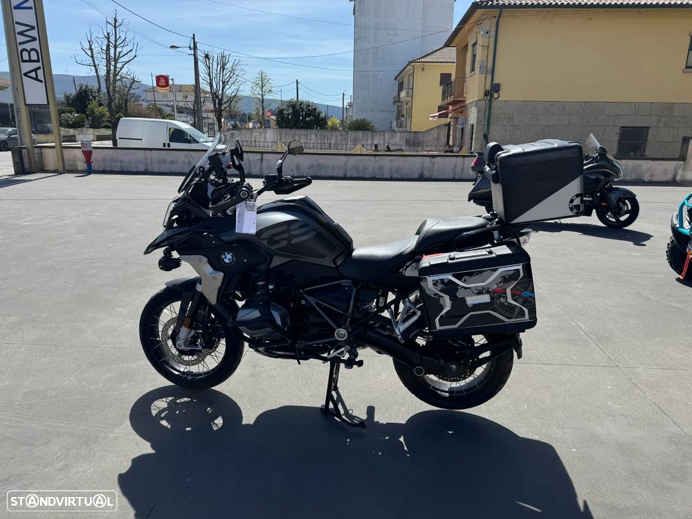 BMW R 1250 GS R1250GS triple black AKRAPOVIC - 1
