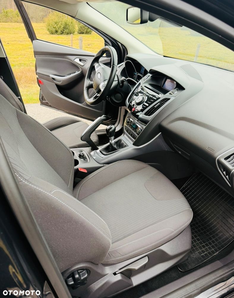 Ford Focus SW 1.6 TDCi DPF Titanium - 10