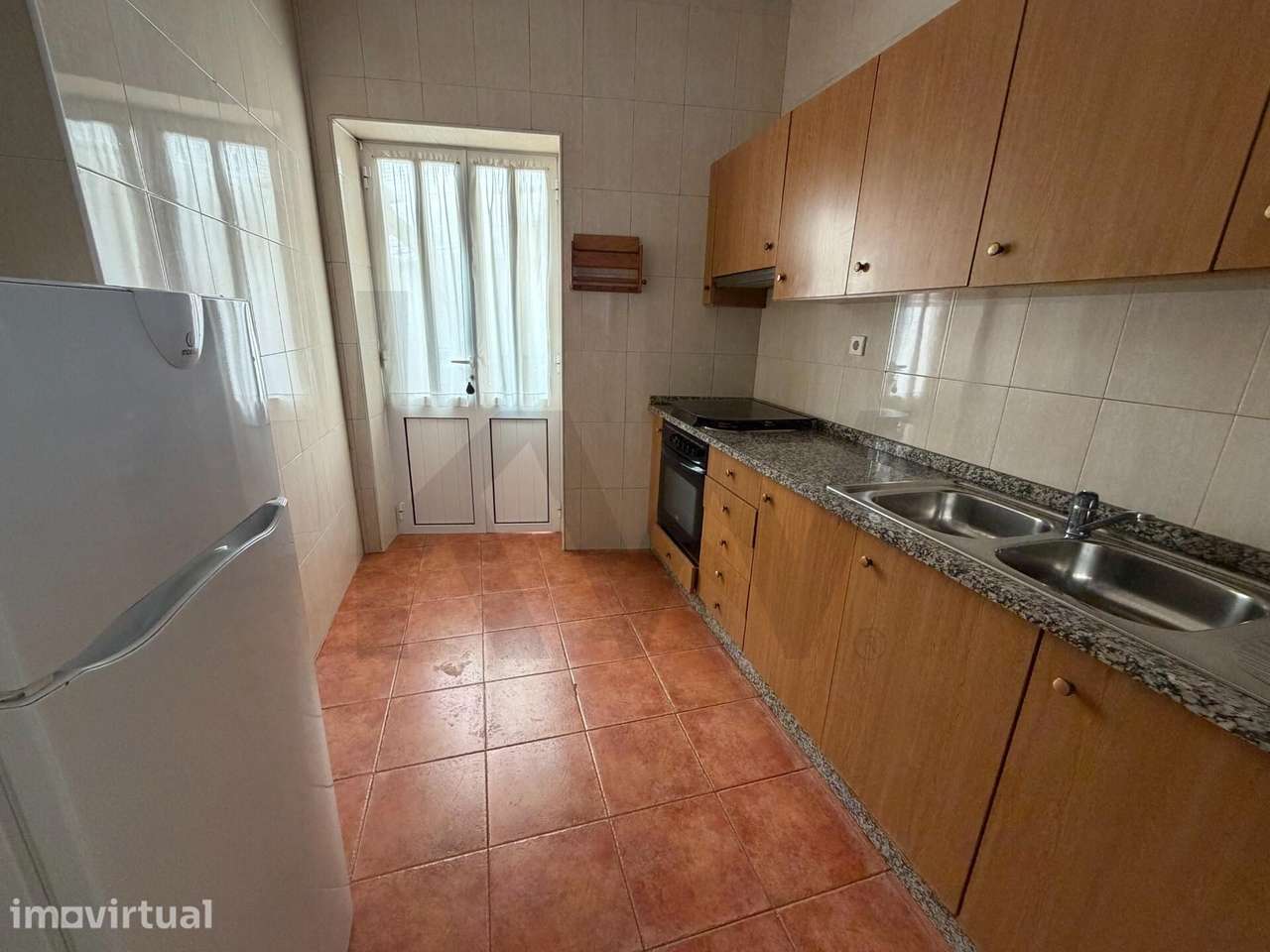 Apartamento T4, com terraço, no centro da cidade - Grande imagem: 4/19