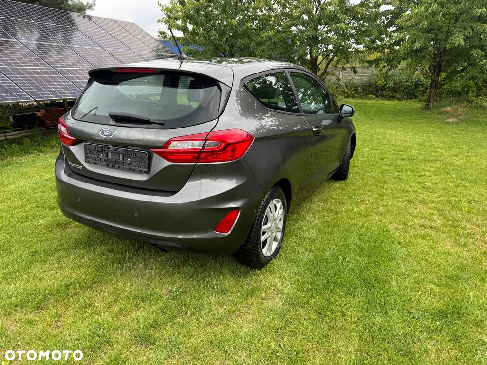 Ford Fiesta - 10